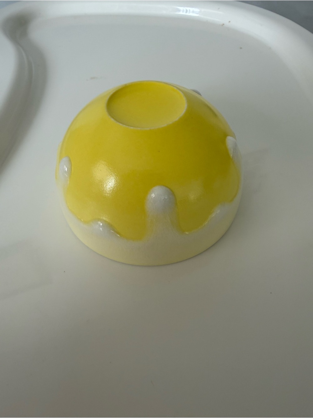 Yellow Cup - Picture 3 of 4